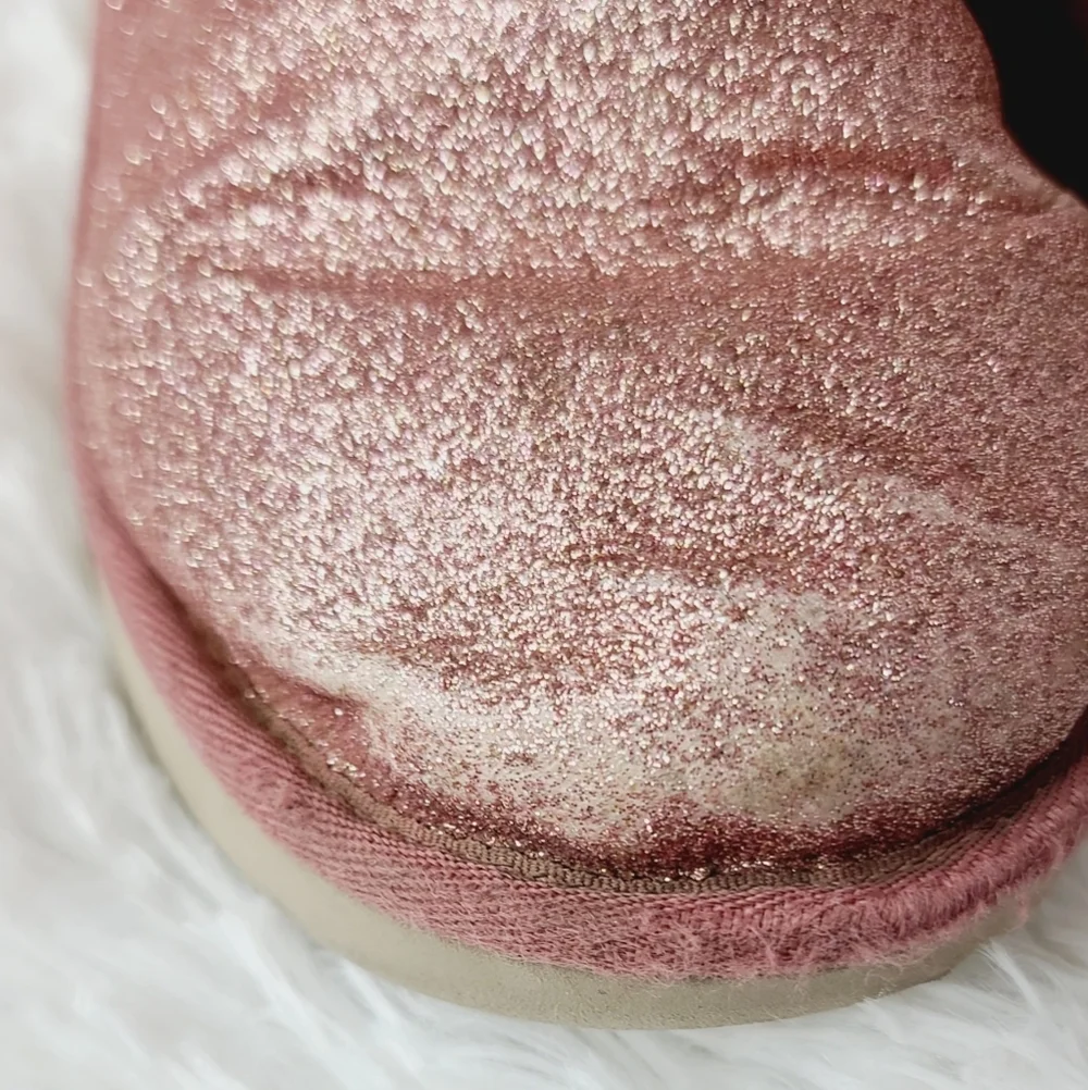 UGG girls sparkle pink slip on fur boots s 4 Y youth